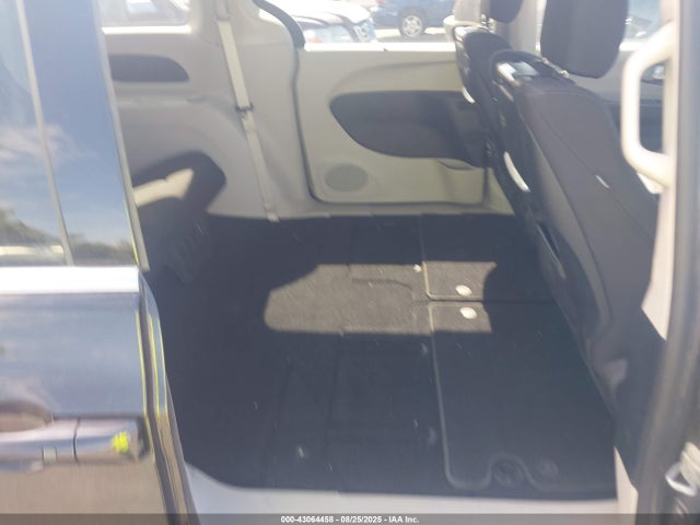 Chrysler Pacifica 2021 2C4RC1FG2MR515103 Image 8
