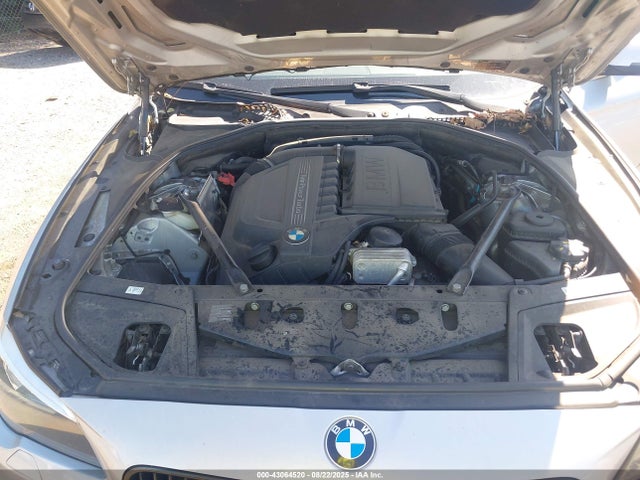 BMW 535i 2016 WBA5B3C55GG260479 Image 10
