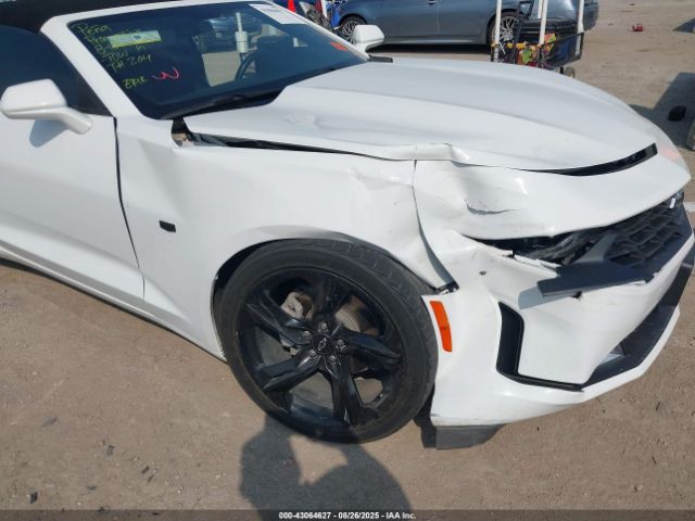 2021 CHEVROLET CAMARO 1G1FB3DX9M0112937 Photo 5