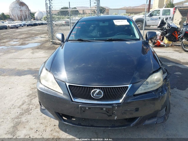 43064674 :رقم المزاد ، JTHBK262482071613 vin ، 2008 Lexus Is 250 مزاد بيع