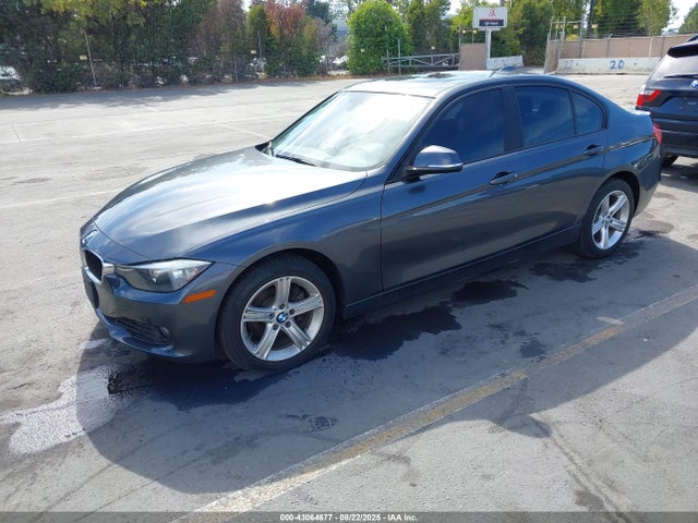 BMW 328D 2014 WBA3D3C56EK153386 Image 2