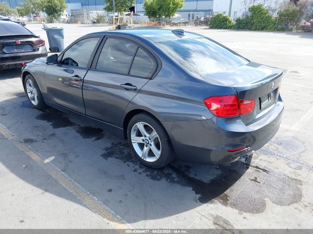 BMW 328D 2014 WBA3D3C56EK153386 Image 3