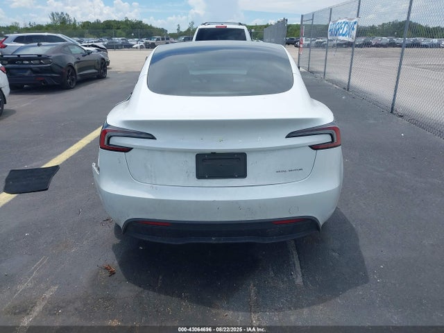 Tesla MODEL 3 2024 5YJ3E1EB4RF811040 Image 15
