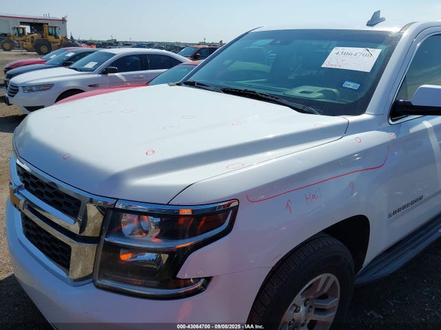 43064700 :رقم المزاد ، 1GNSKHKC6HR170600 vin ، 2017 Chevrolet Suburban Lt مزاد بيع