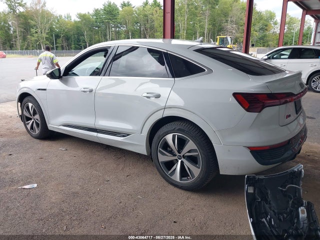 2024 AUDI Q8 E-TRON WA1CAAGE2RB024796 Photo 2