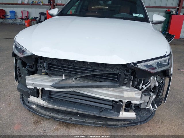 2024 AUDI Q8 E-TRON WA1CAAGE2RB024796 Photo 5