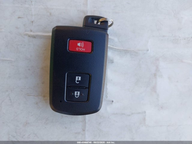 Toyota 2ar-fxe, 2jm+2fm 2018 JTMRJREV2JD193565 Image 11