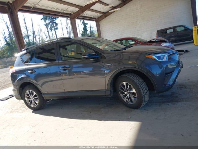 Toyota 2ar-fxe, 2jm+2fm 2018 JTMRJREV2JD193565 Image 13