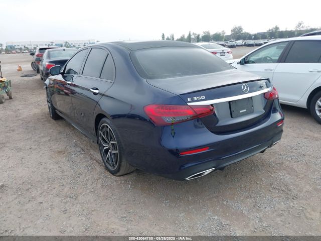 2021 MERCEDES-BENZ E 350 W1KZF8DB1MA946128 Photo 2