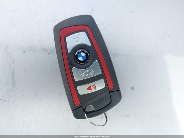 WBA8E1C55JA758782 BMW 330e