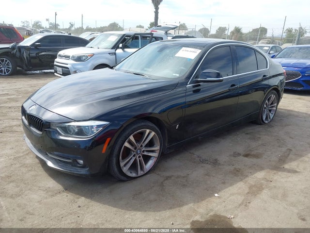 WBA8E1C55JA758782 BMW 330e