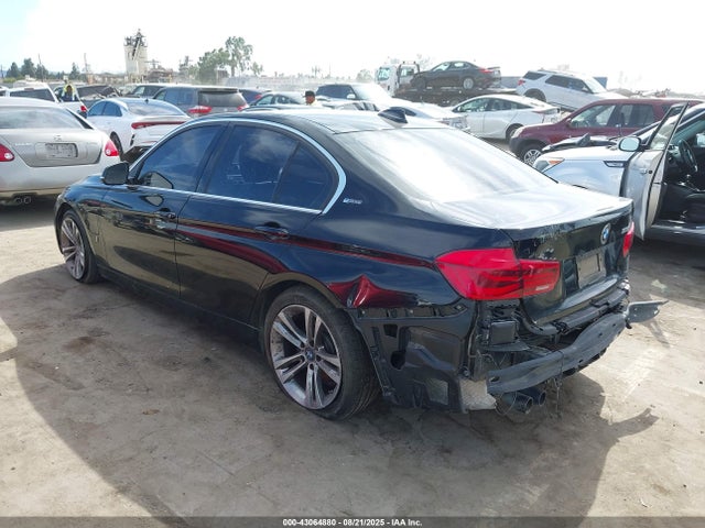 WBA8E1C55JA758782 BMW 330e