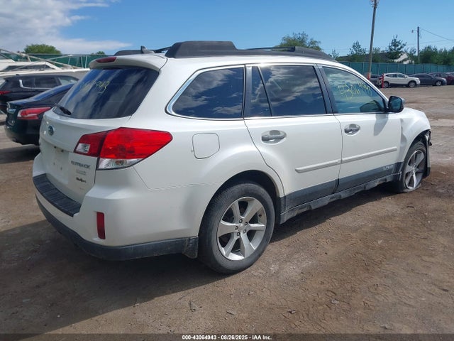 43064943 :رقم المزاد ، 4S4BRBSC7D3316691 vin ، 2013 Subaru Outback 2.5i Limited مزاد بيع