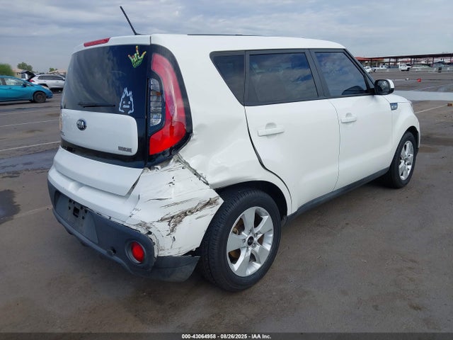 KIA g 2018 KNDJN2A21J7621791 Image 4