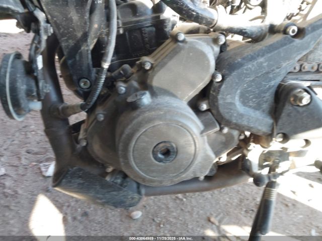 2023 HUSQVARNA VITPILEN 401/SVARTPILEN 401 MD2JUJ40XPC219964 Photo 8