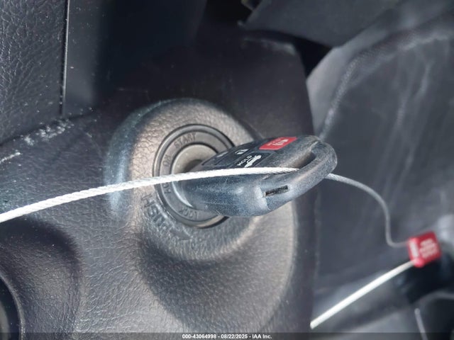 4T1BF1FK0EU783306 Toyota CAMRY SE