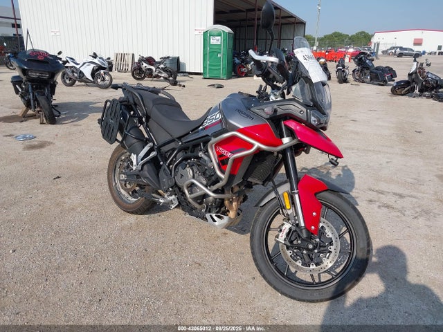 Triumph Motorcycle Tiger 2022 SMTE68DG9NTBA6432 zdjęcie główne