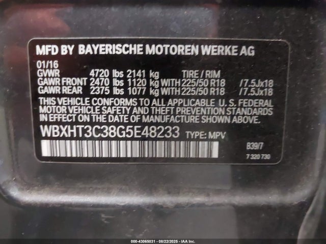 BMW X1 2016 WBXHT3C38G5E48233 Image 9