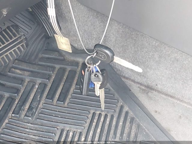 2001 MITSUBISHI MONTERO JA4MW31R21J001350 Photo 10