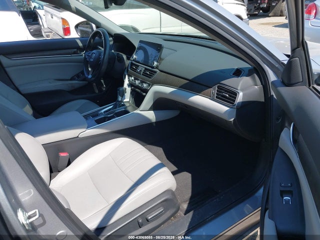 1HGCV1F5XJA068066 Honda l15be