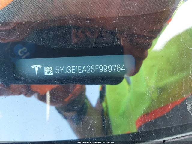 5YJ3E1EA2SF999764 Tesla MODEL 3