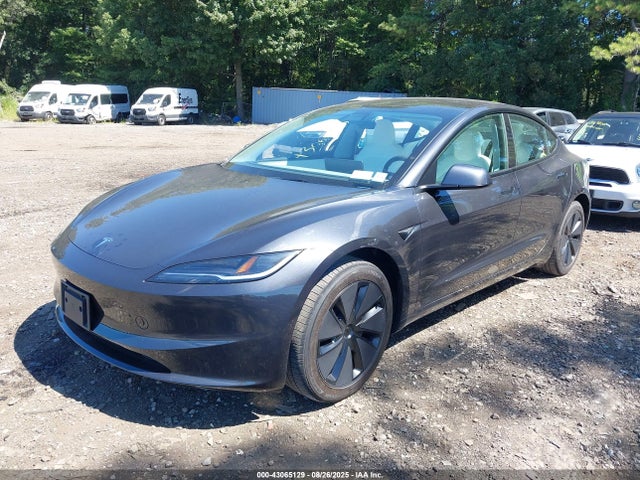 2025 TESLA MODEL 3 5YJ3E1EA2SF999764 Photo 1