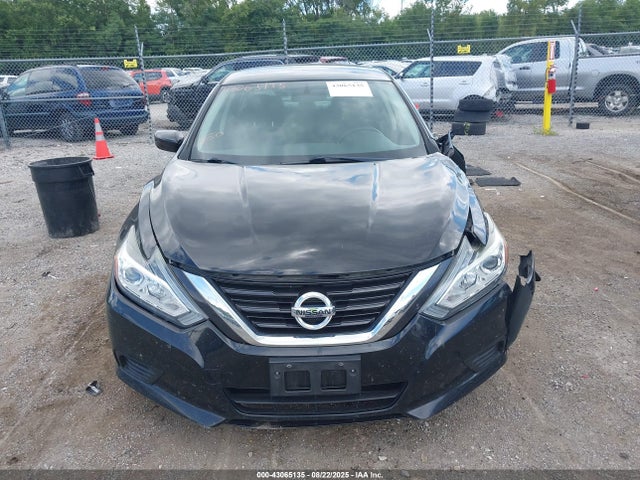 1N4AL3AP7HC473161 Nissan 2017