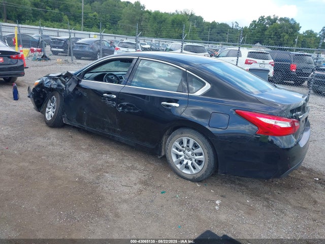 1N4AL3AP7HC473161 Nissan 2017