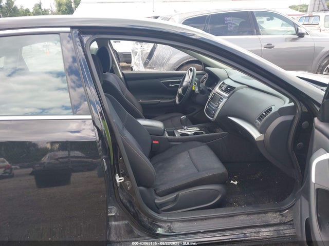 1N4AL3AP7HC473161 Nissan 2017