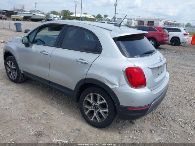 2016 FIAT 500X ZFBCFYCT0GP388027 Photo 2