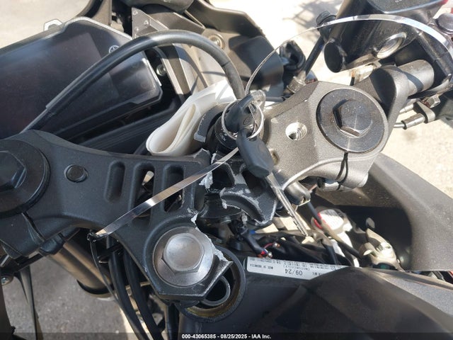 Yamaha Yzf-r3 2025 MH3RH25YXSK001093 Image 15