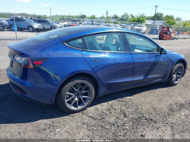 2021 TESLA MODEL 3 5YJ3E1EA8MF028223 Photo 3