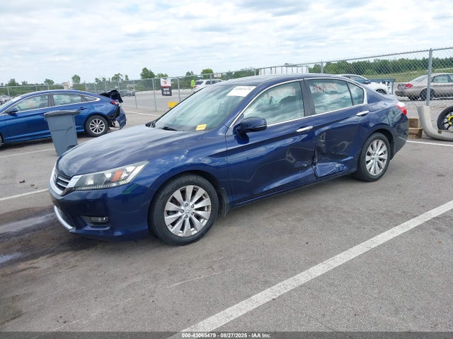 Honda k24w1 2015 1HGCR2F71FA128173 Image 2