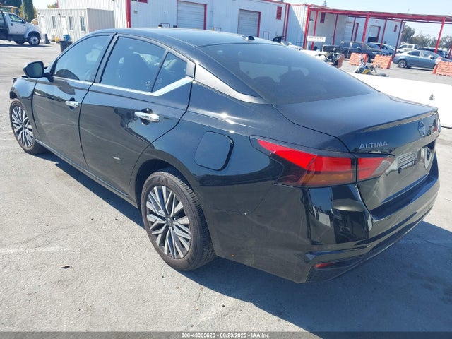 Nissan 2024 2024 1N4BL4DV6RN339090 Image 3