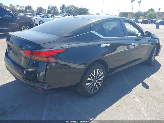 Nissan 2024 2024 1N4BL4DV6RN339090 Image 4