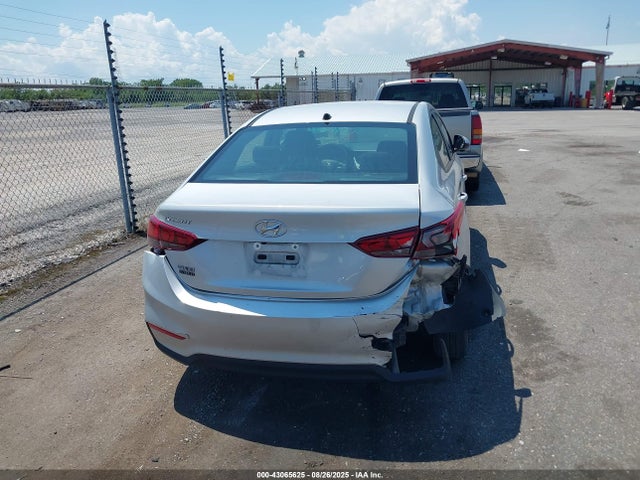 Hyundai ACCENT SE 2022 3KPC24A60NE176482 Image 16