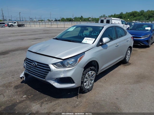Hyundai ACCENT SE 2022 3KPC24A60NE176482 Image 2