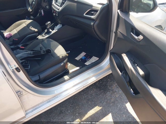 Hyundai ACCENT SE 2022 3KPC24A60NE176482 Image 5
