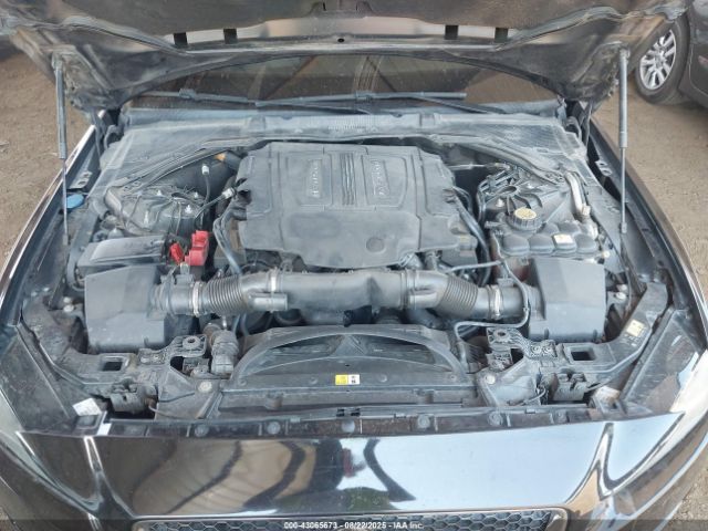 2017 JAGUAR XE SAJAD4BV9HA964676 Photo 9