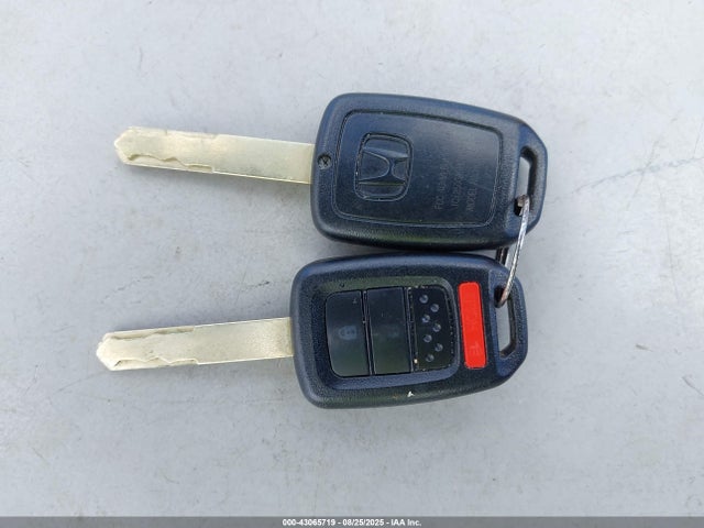 JHMGK5H56GX000087 Honda FIT LX