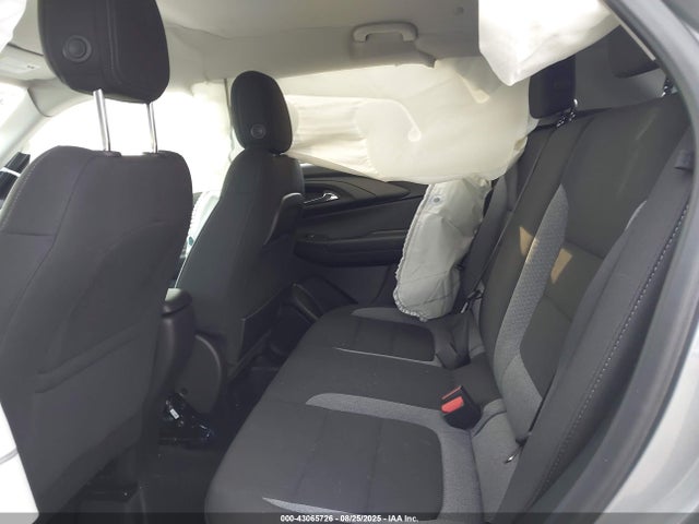 Chevrolet l3t 2025 KL79MRSL0SB159130 Image 8