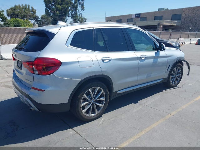 BMW 2019 2019 5UXTR7C55KLR51734 Image 4