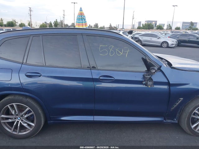 BMW X3 2018 5UXTS3C59J0Y95388 Image 14