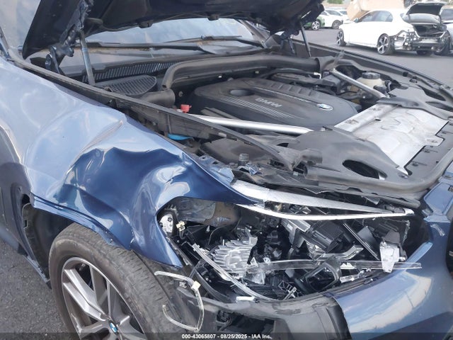 BMW X3 2018 5UXTS3C59J0Y95388 Image 19