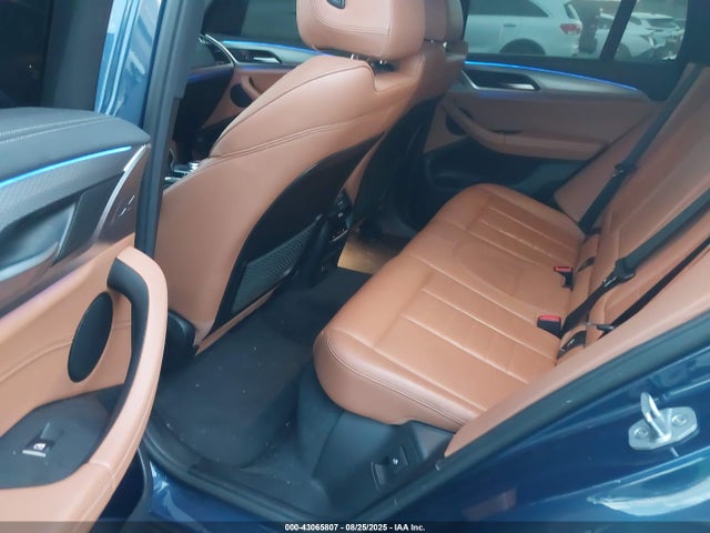 BMW X3 2018 5UXTS3C59J0Y95388 Image 8