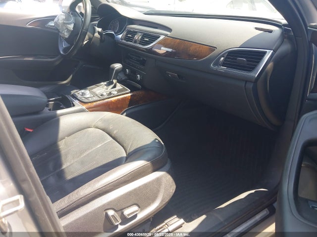 WAUF2AFC9HN124713 Audi 2017
