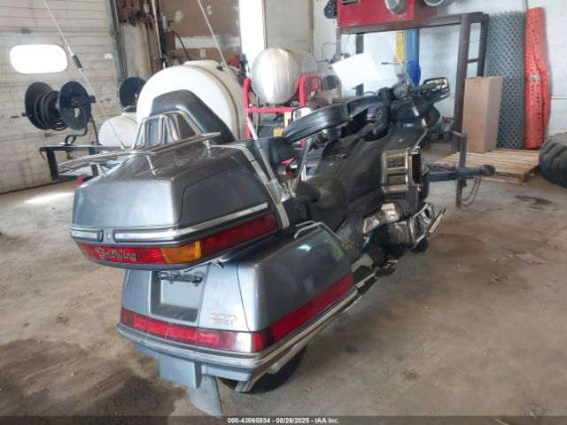 1988 HONDA GL1500 1HFSC2201JA004424 Photo 3