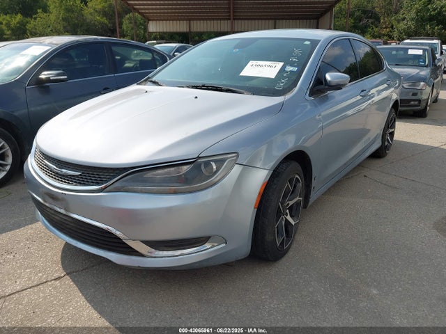 1C3CCCAB6FN745115 Chrysler 200