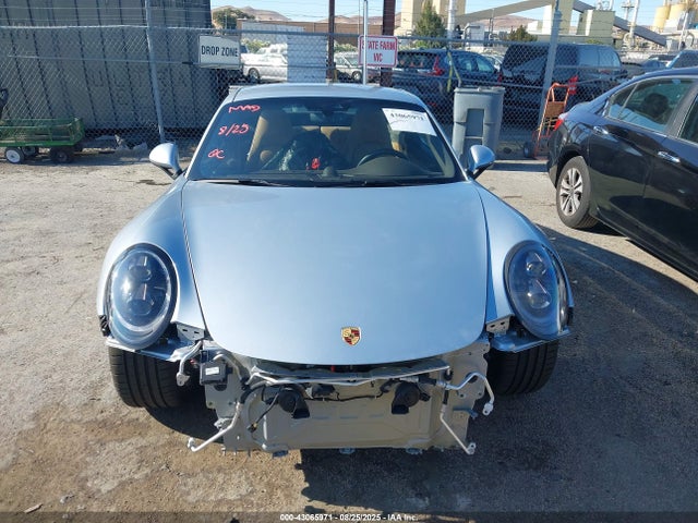Porsche 911 2018 WP0AB2A98JS122876 Image 13
