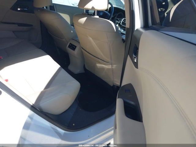 Honda k24w1 2015 1HGCR2F89FA156506 Image 8